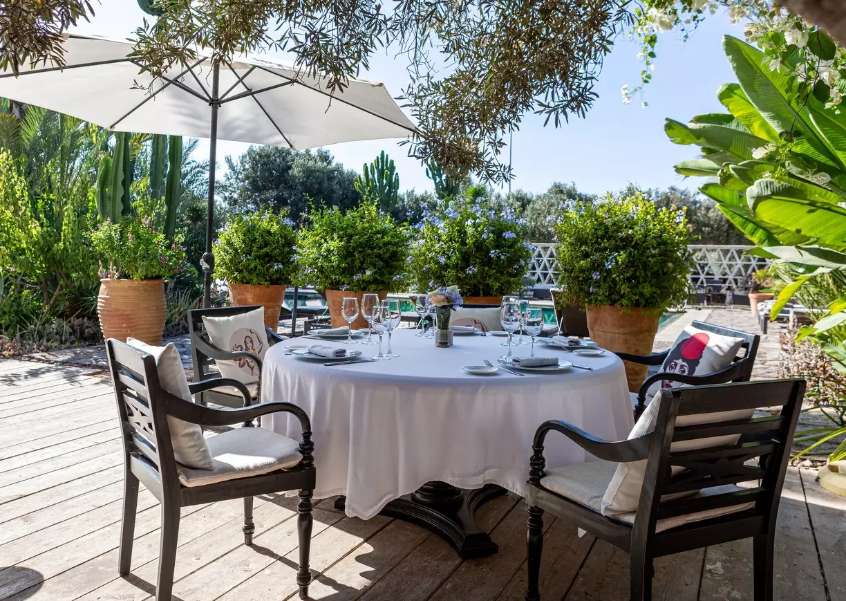riad-villa-blanche-restaurant-terrasse Déjeuner sur la terrasse du restaurant de la Villa Blanche